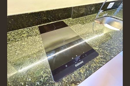 Studio para alugar com 37m², 1 quarto e sem vaga Studio para alugar com 37m², 1 quarto e sem vagaCozinha