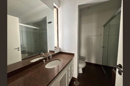 Bnaheiro Suite Master  de apartamento à venda com 4 quartos, 369m² em Morumbi, São Paulo