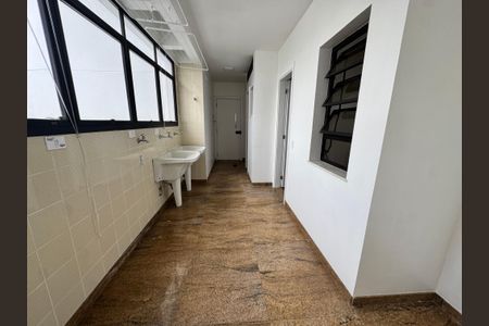 Apartamento à venda com 369m², 4 quartos e 4 vagasÁrea de Serviço