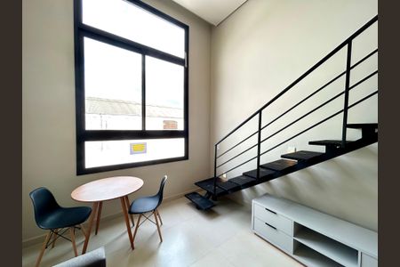 Sala de kitnet/studio para alugar com 1 quarto, 34m² em Vila Galvão, Guarulhos