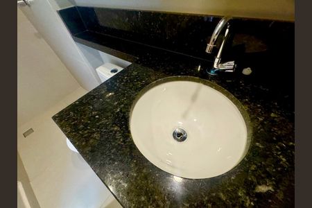 Studio para alugar com 34m², 1 quarto e sem vagaBanheiro