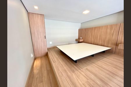 Quarto  de kitnet/studio para alugar com 1 quarto, 34m² em Vila Galvão, Guarulhos