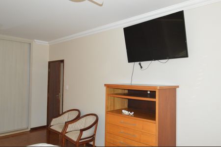 Apartamento para alugar com 159m², 3 quartos e 1 vagaQuarto 2