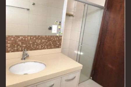 Apartamento para alugar com 159m², 3 quartos e 1 vagaBanheiro 