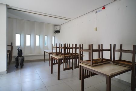 Apartamento à venda com 42m², 1 quarto e sem vagaÁrea comum - Salão de festas