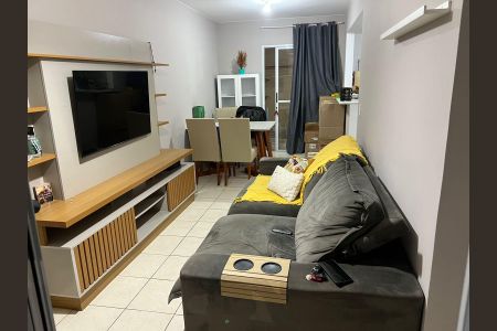 Sala de casa de condomínio à venda com 3 quartos, 105m² em Vargem Pequena, Rio de Janeiro