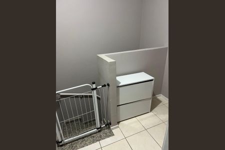 Corredor de casa de condomínio à venda com 3 quartos, 105m² em Vargem Pequena, Rio de Janeiro