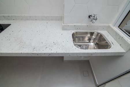 Apartamento para alugar com 56m², 2 quartos e 1 vagaÁrea de Serviço