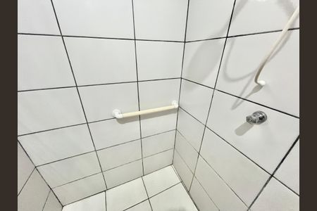 Casa à venda com 50m², 1 quarto e sem vaga Casa à venda com 50m², 1 quarto e sem vagaBanheiro