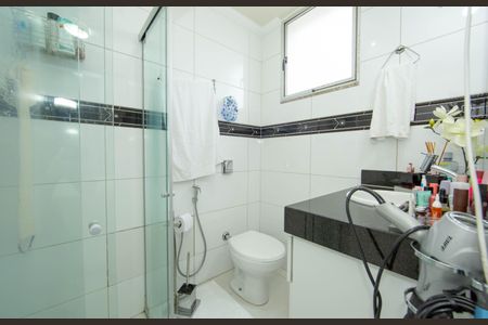 Apartamento à venda com 89m², 2 quartos e 1 vagaBANHEIRO1