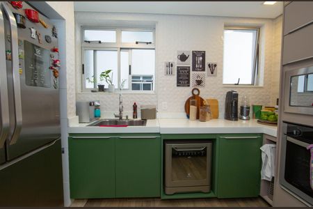 Apartamento à venda com 89m², 2 quartos e 1 vagaCOZINHA