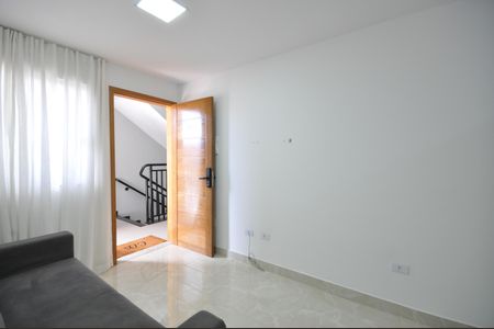 Sala de apartamento para alugar com 2 quartos, 40m² em Vila Santa Terezinha (zona Norte), São Paulo