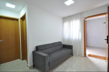 Sala de apartamento para alugar com 2 quartos, 40m² em Vila Santa Terezinha (zona Norte), São Paulo