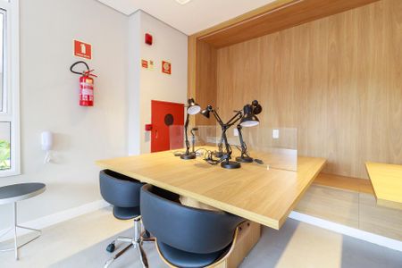 Apartamento à venda com 83m², 3 quartos e 1 vaga Apartamento à venda com 83m², 3 quartos e 1 vagaCoworking