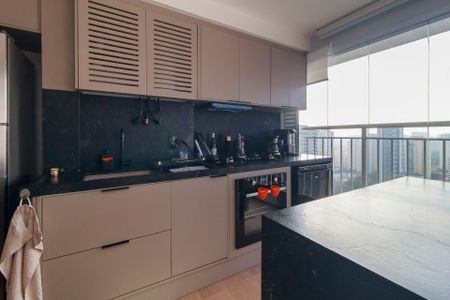 Apartamento à venda com 83m², 3 quartos e 1 vaga Apartamento à venda com 83m², 3 quartos e 1 vagaCozinha