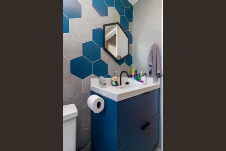 Apartamento à venda com 83m², 3 quartos e 1 vaga Apartamento à venda com 83m², 3 quartos e 1 vagaBanheiro 2