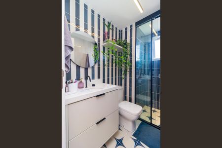 Apartamento à venda com 83m², 3 quartos e 1 vaga Apartamento à venda com 83m², 3 quartos e 1 vagaSuíte - Banheiro