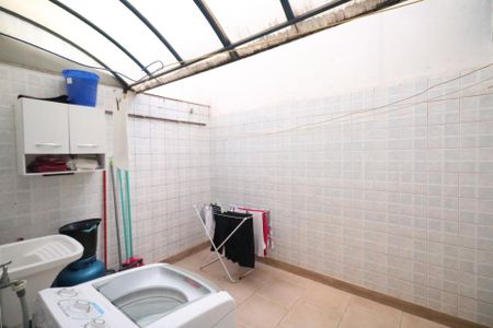 Apartamento à venda com 73m², 2 quartos e 1 vagaÁrea de Serviço