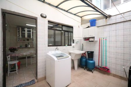 Apartamento à venda com 73m², 2 quartos e 1 vagaÁrea de Serviço