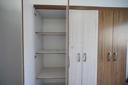 Apartamento para alugar com 90m², 3 quartos e 1 vaga Apartamento para alugar com 90m², 3 quartos e 1 vagaArmário