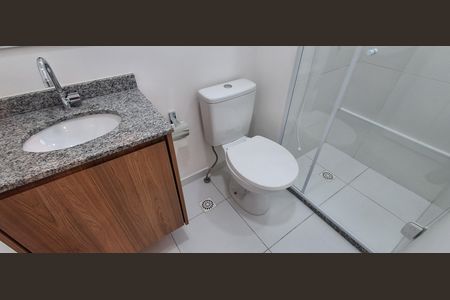 Studio para alugar com 25m², 1 quarto e 1 vaga Studio para alugar com 25m², 1 quarto e 1 vagaBanheiro