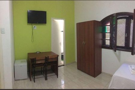 Quarto de casa para alugar com 25 quartos, 1000m² em Jardim Encantado, Vespasiano