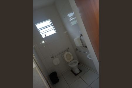 Banheiro de casa para alugar com 25 quartos, 1000m² em Jardim Encantado, Vespasiano