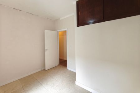 Casa à venda com 197m², 3 quartos e 5 vagasQuarto 2