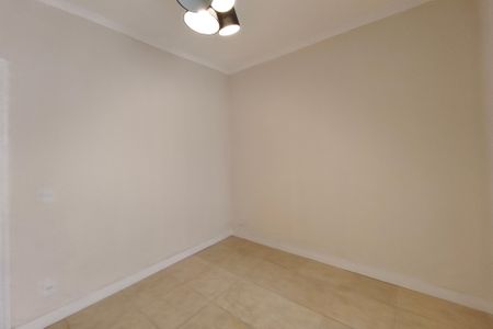 Casa à venda com 197m², 3 quartos e 5 vagasQuarto Suíte