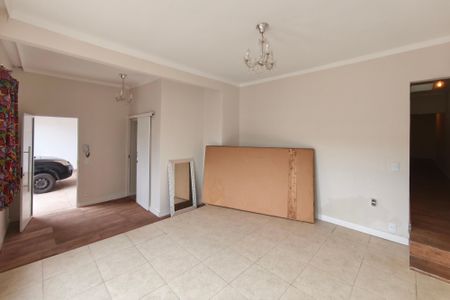 Casa à venda com 197m², 3 quartos e 5 vagasSala