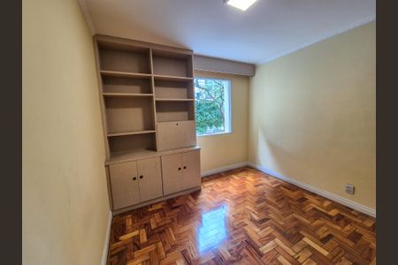 Apartamento para alugar com 128m², 4 quartos e 1 vaga