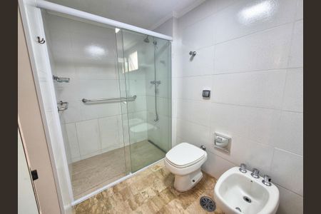 Apartamento para alugar com 128m², 4 quartos e 1 vaga