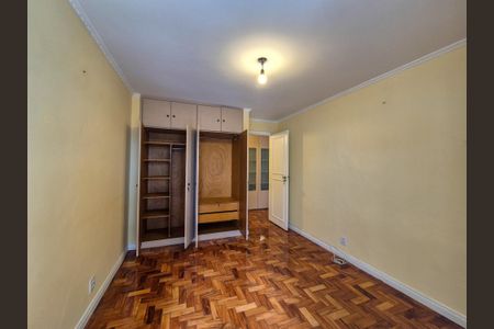 Apartamento para alugar com 128m², 4 quartos e 1 vaga