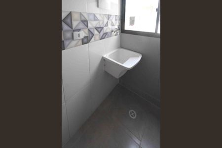 Apartamento para alugar com 38m², 2 quartos e sem vaga Apartamento para alugar com 38m², 2 quartos e sem vagaÁrea de Serviço