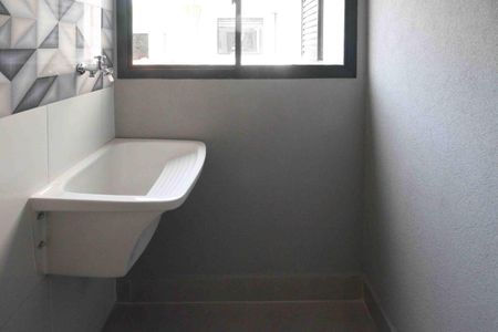 Apartamento para alugar com 38m², 2 quartos e sem vaga Apartamento para alugar com 38m², 2 quartos e sem vagaÁrea de Serviço