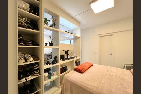 Apartamento à venda com 124m², 1 quarto e 1 vagaQuarto
