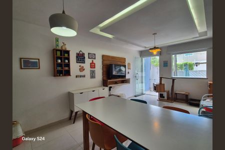 Casa de Condomínio para alugar com 2 quartos, 120m² em Ilha de Guaratiba, Rio de Janeiro