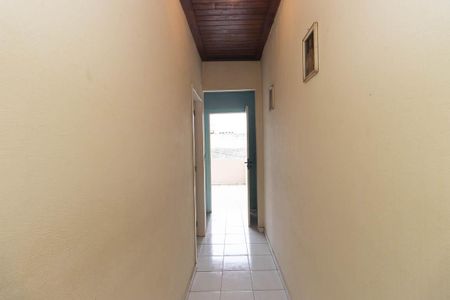 Casa à venda com 105m², 2 quartos e 3 vagasCorredor dos Quartos
