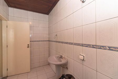 Casa à venda com 105m², 2 quartos e 3 vagasBanheiro da Suíte