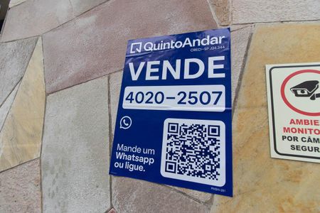 Casa à venda com 105m², 2 quartos e 3 vagasPlaca
