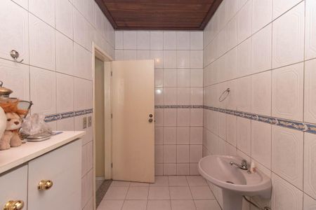 Casa à venda com 105m², 2 quartos e 3 vagasBanheiro da Suíte