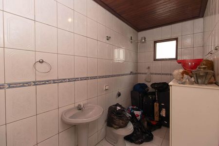 Casa à venda com 105m², 2 quartos e 3 vagasBanheiro da Suíte