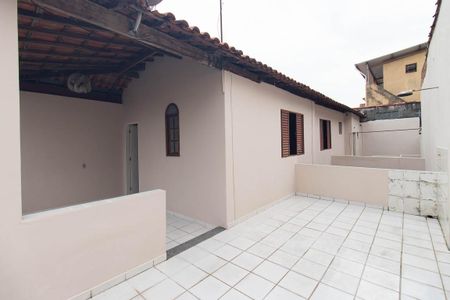 Casa à venda com 105m², 2 quartos e 3 vagasVaranda