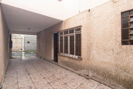 Casa à venda com 105m², 2 quartos e 3 vagasGaragem