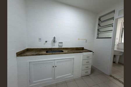 Apartamento para alugar com 3 quartos, 64m² em Lins de Vasconcelos, Rio de Janeiro