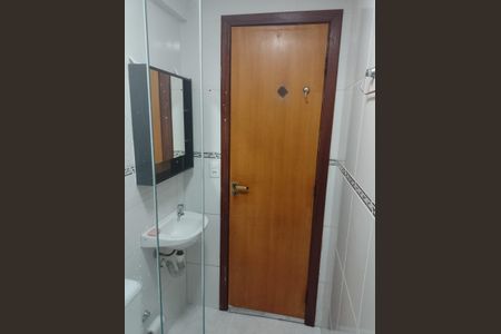 Apartamento para alugar com 30m², 1 quarto e 1 vaga Apartamento para alugar com 30m², 1 quarto e 1 vagaBanheiro
