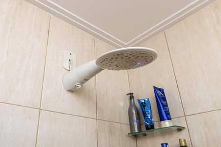 Casa para alugar com 70m², 3 quartos e sem vaga Casa para alugar com 70m², 3 quartos e sem vagaBanheiro 1