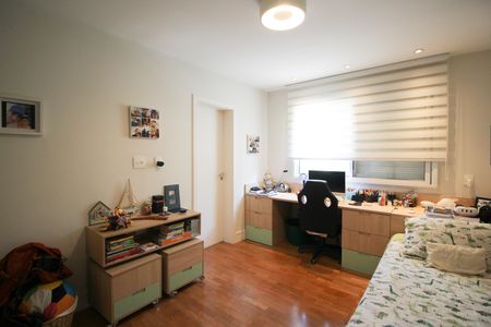 Apartamento à venda com 260m², 3 quartos e 3 vagas Apartamento à venda com 260m², 3 quartos e 3 vagasSuíte 2
