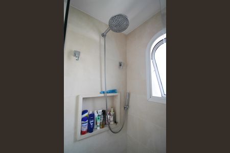 Apartamento à venda com 260m², 3 quartos e 3 vagas Apartamento à venda com 260m², 3 quartos e 3 vagasBanheiro da Suíte 1