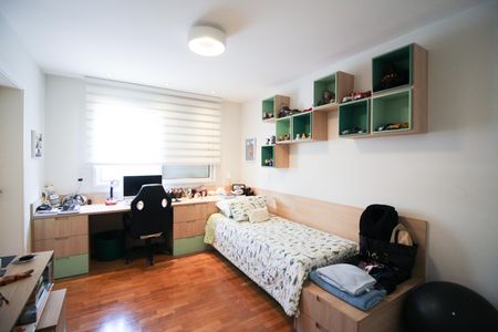 Apartamento à venda com 260m², 3 quartos e 3 vagas Apartamento à venda com 260m², 3 quartos e 3 vagasSuíte 2